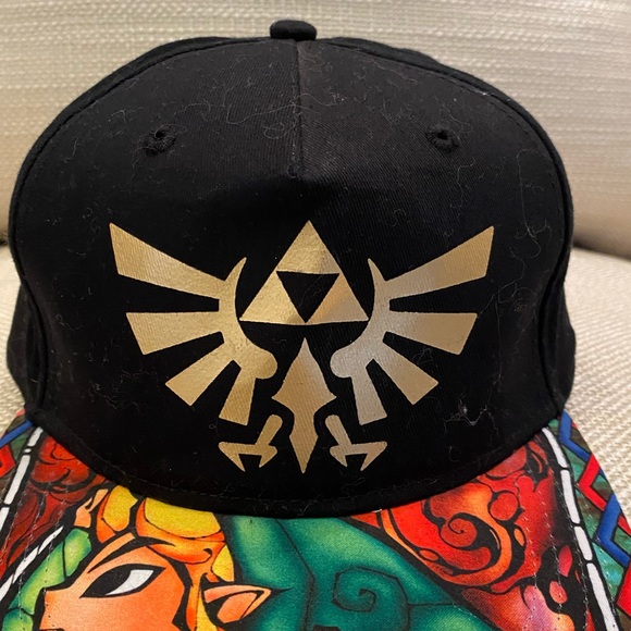 Zelda Nintendo Black Hat w Bright Pattern Brim / Gold Logo / Snap Back - Picture 2 of 10